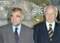 Le président croate Stjepan Mesic en compagnie de son homologue hongrois, Ferenc Madl